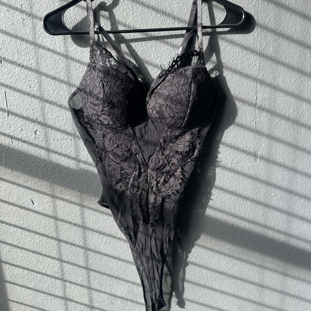 Fashion Nova Black Lace Bodysuit